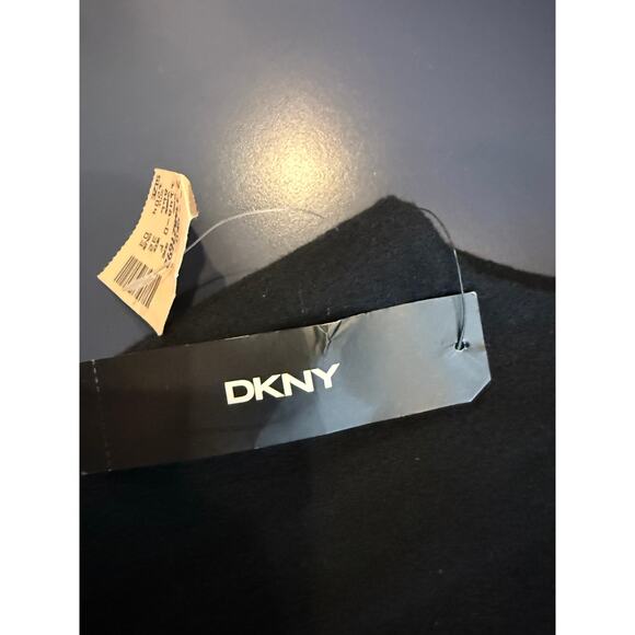 DKNY Wool Angora Sleeveless Turtleneck Vest Black Zip Back NWT Women’s 16 - Picture 5 of 8